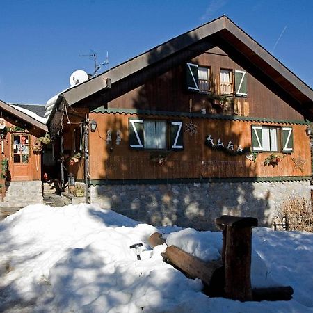 Niu Dels Falcons Acomodação com café da manhã La Molina  Exterior foto
